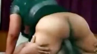 ٹیم اسکیٹ سے سینگ ٹرنٹی 2 کے ساتھ درمیانے سائز کی چوچی کا منظر
