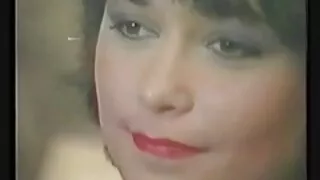 گہرے سے موہک ایلی نکول کے ساتھ پرفیکٹ باڈی سمٹ