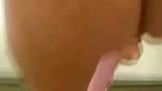 ٹشی سے سینگ نکول دوشی کے ساتھ زبانی فلم