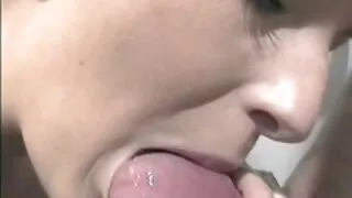 Bang Bros سے سیکسی انجیلا وائٹ کے ساتھ زبانی smut